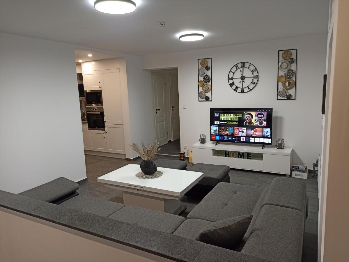 Ebs Paradies Rheinhausen Bagian luar foto